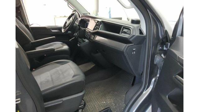 Volkswagen T6 MULTIVAN 2023