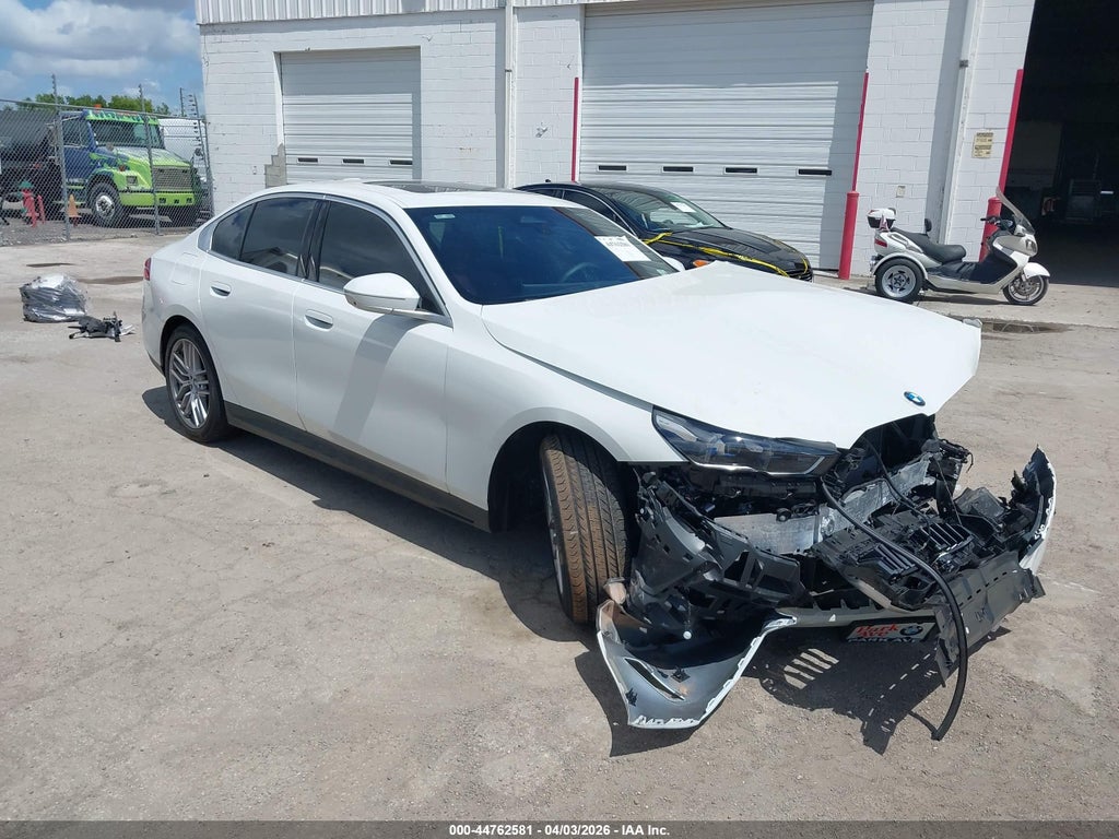 BMW 530 2025