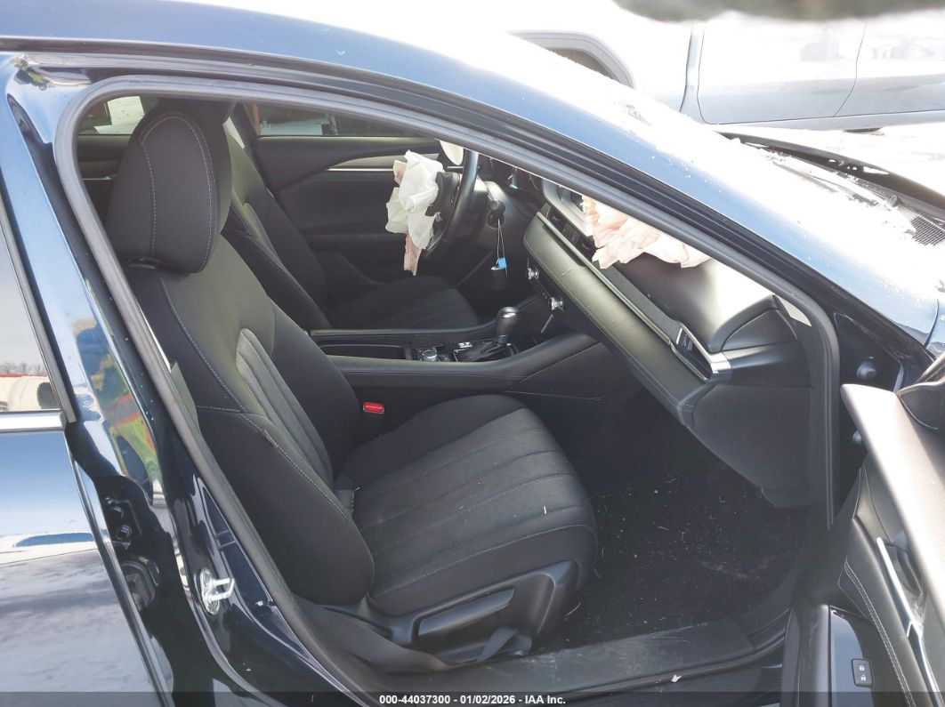 Mazda 6 2021