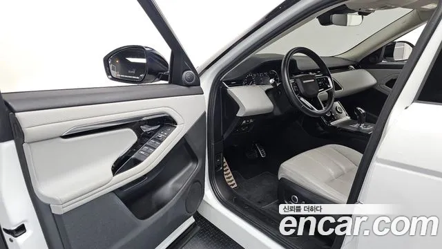 Land Rover Range Rover Evoque 2022