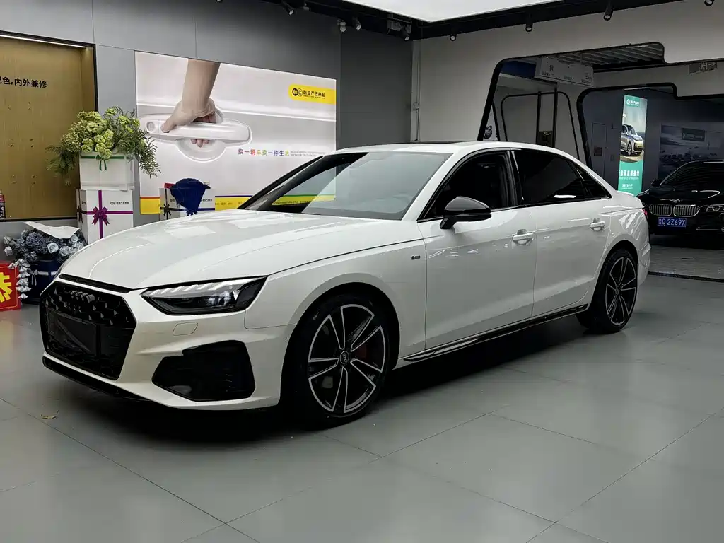Audi A4 2024