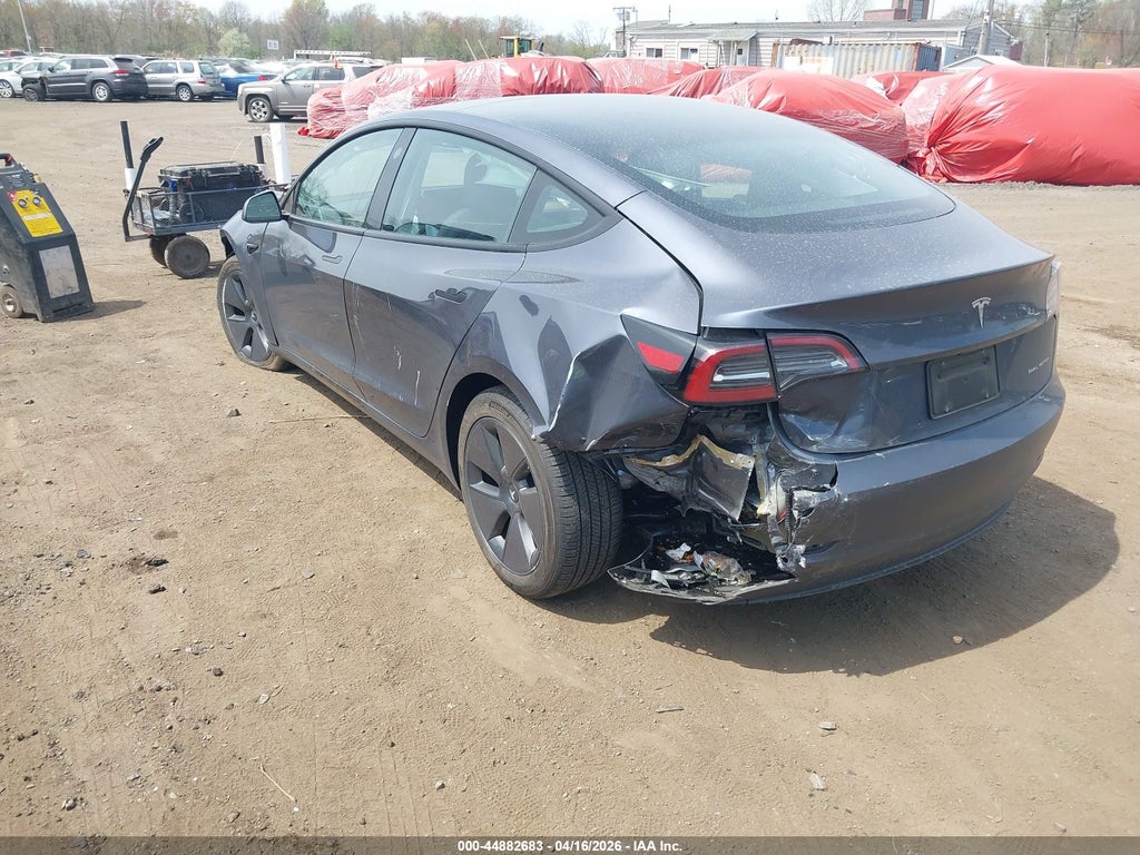 Tesla Model 3 2023