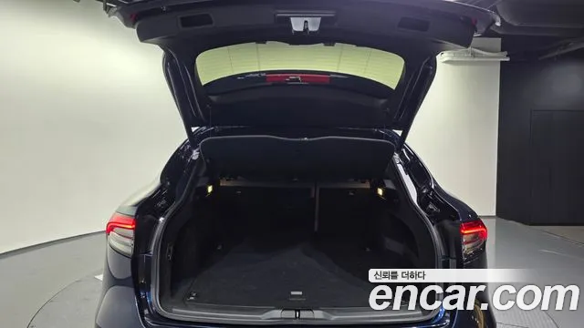 Maserati Levante 2022