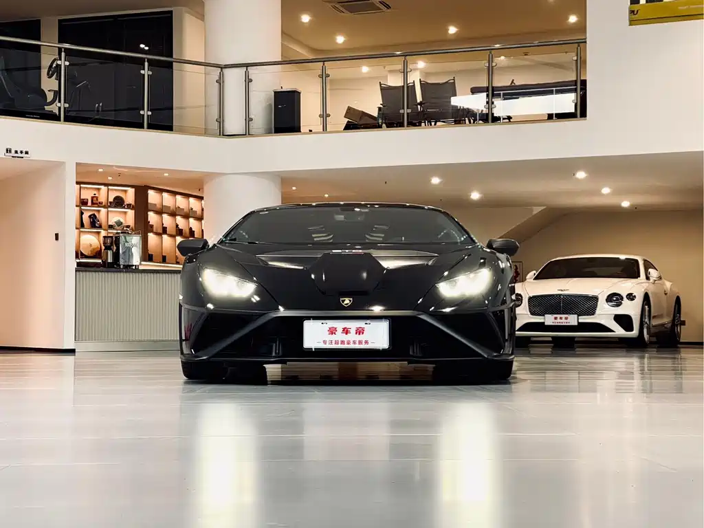 Lamborghini Huracán 2023