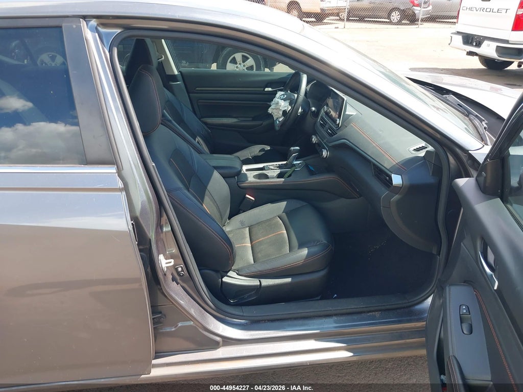 Nissan Altima 2022