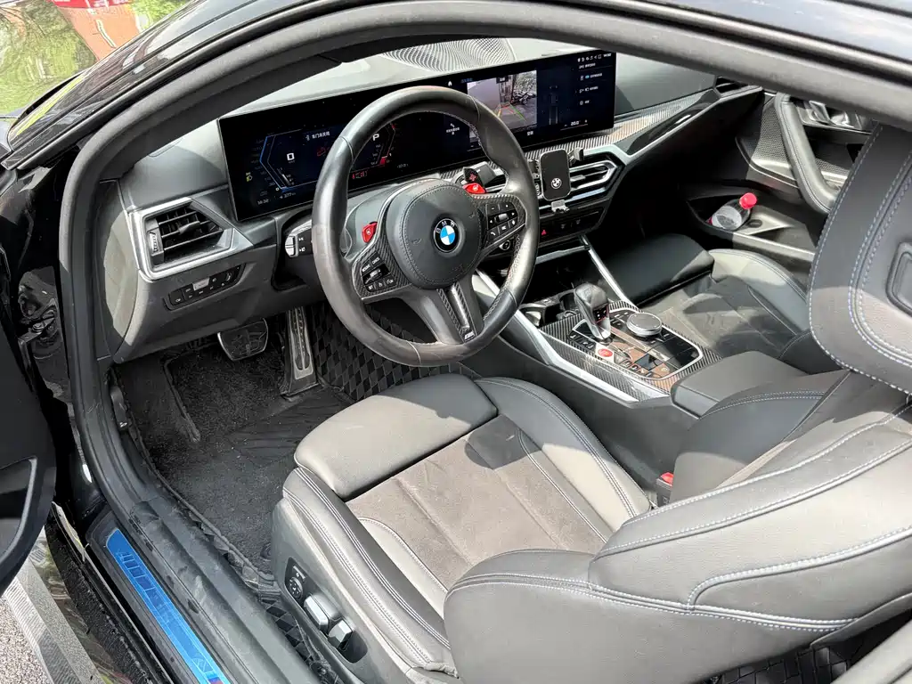 BMW M2 2024