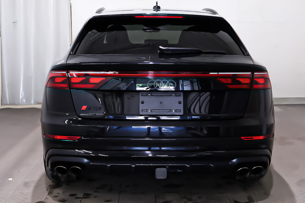 Audi SQ8 2024