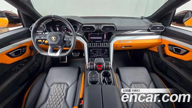 Lamborghini Urus 2024