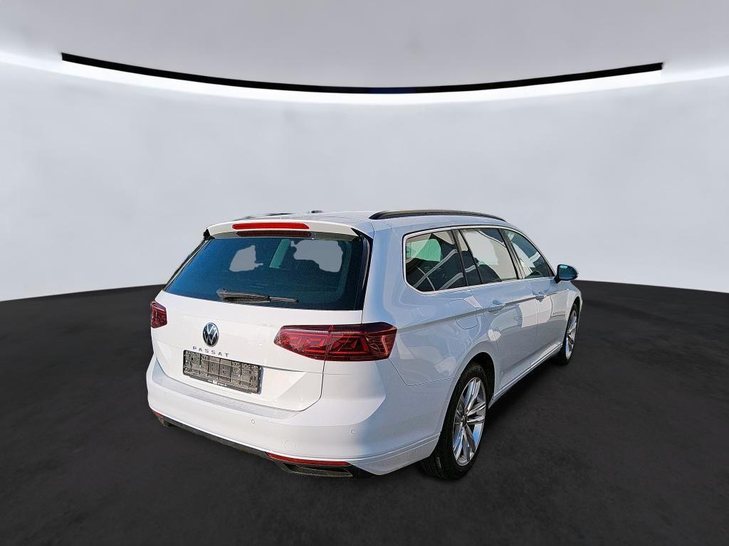 Volkswagen PASSAT VARIANT 2023