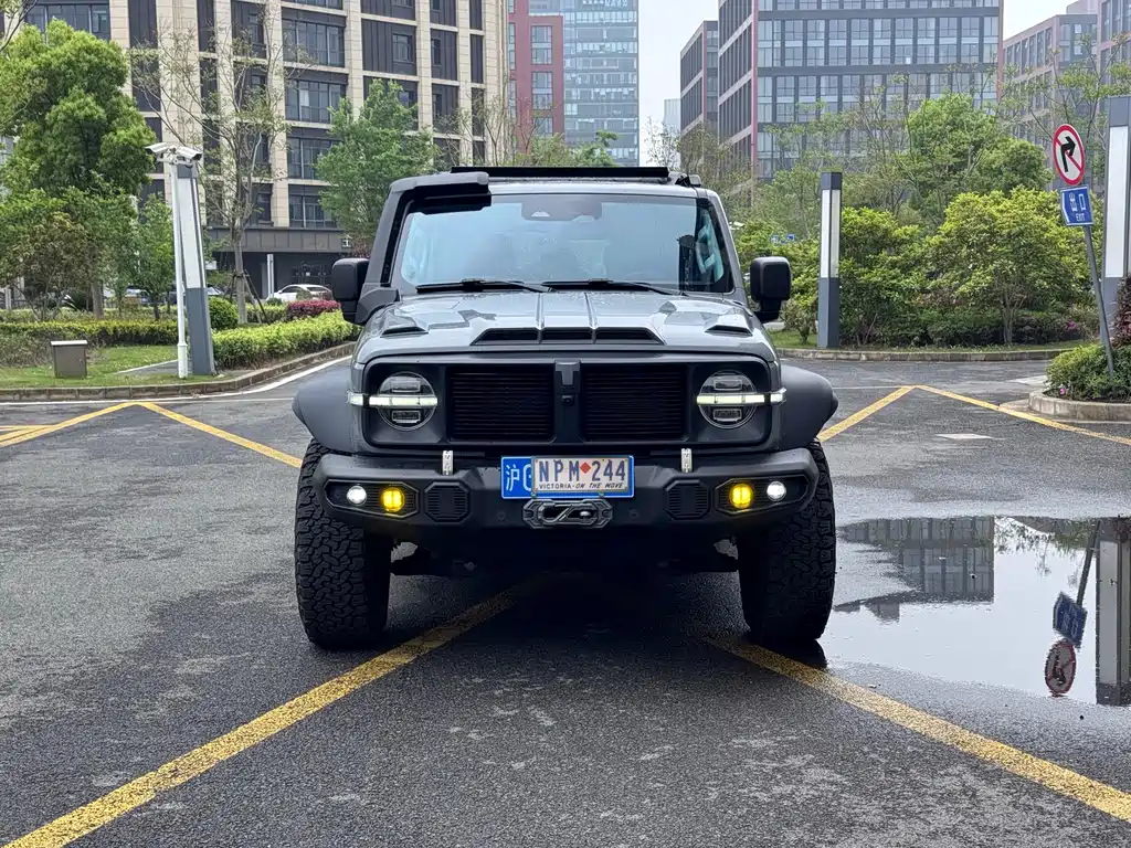 Tank 300 2023