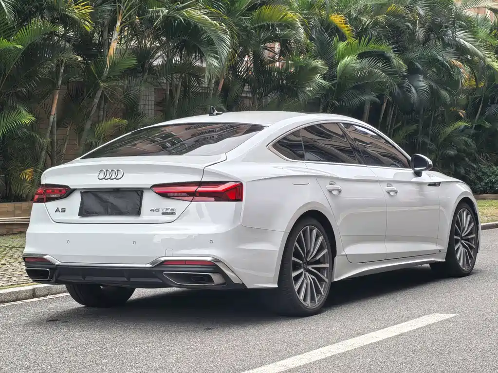 Audi A5 2023
