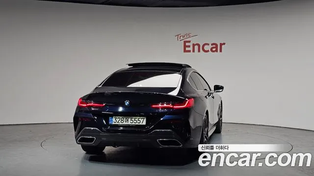 BMW 8 серии 2021