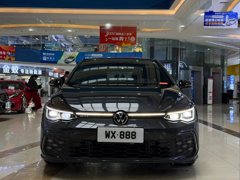 Volkswagen Golf GTI 2022
