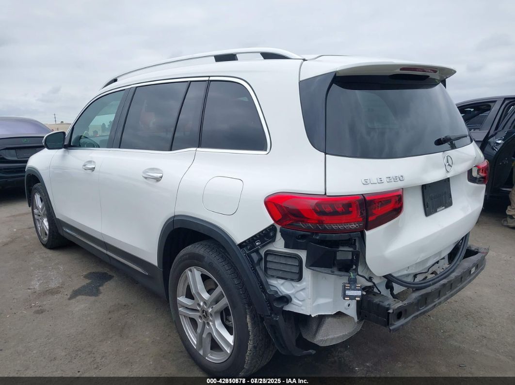 Mercedes-Benz GLB 2022