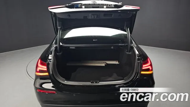 Mercedes-Benz A-Класс 2021