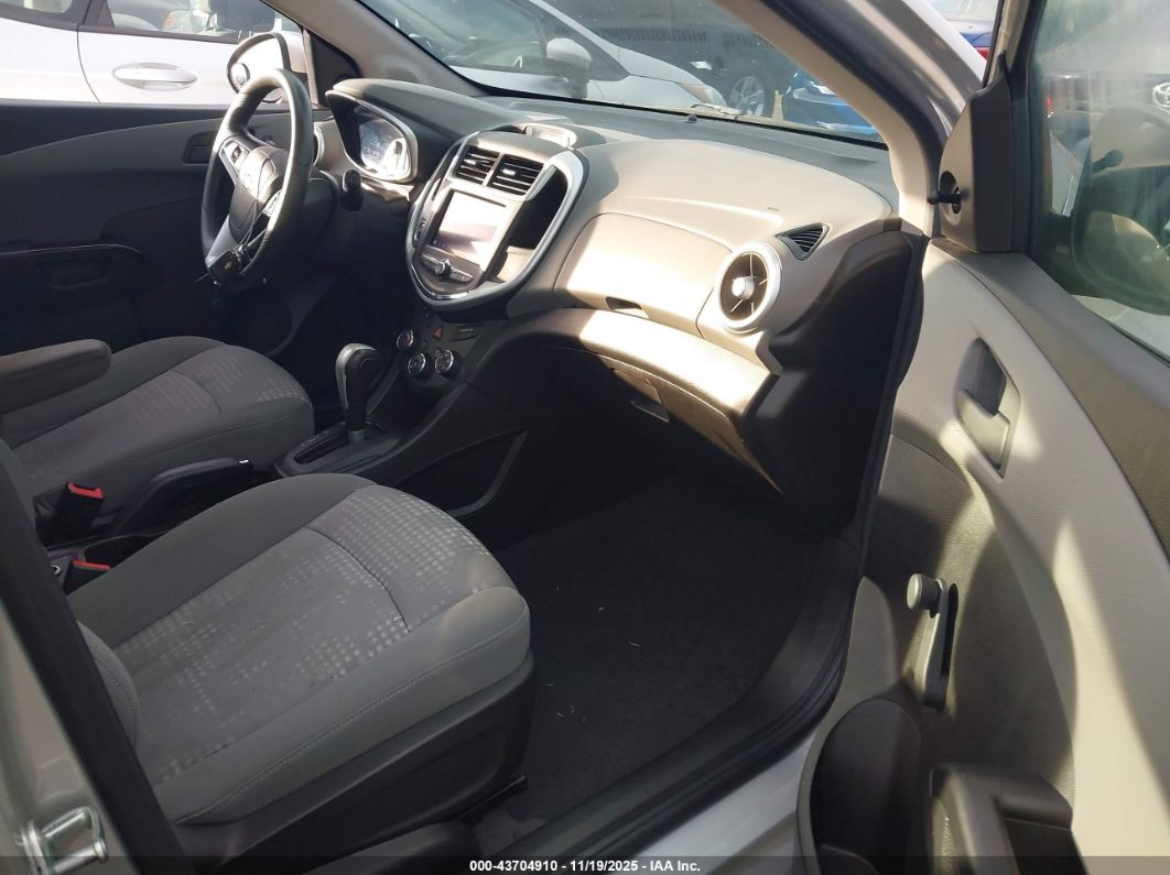 Chevrolet Sonic 2020