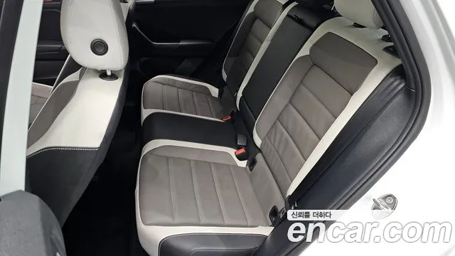 Volkswagen Taos 2021