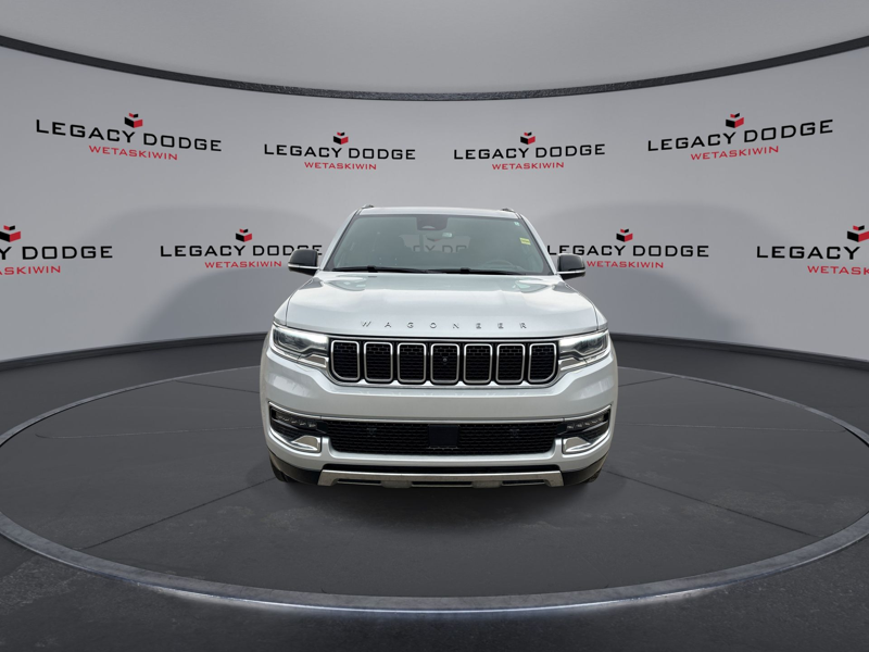 Jeep Wagoneer 2023