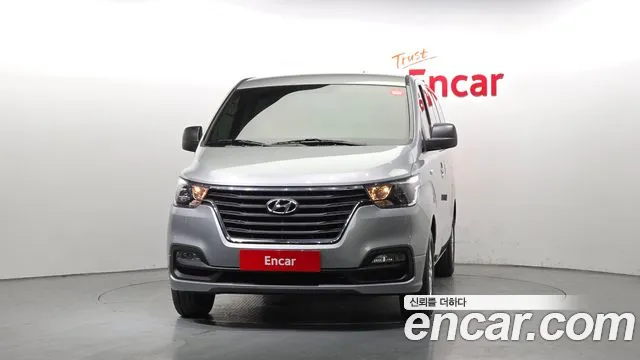 Hyundai Starex 2021