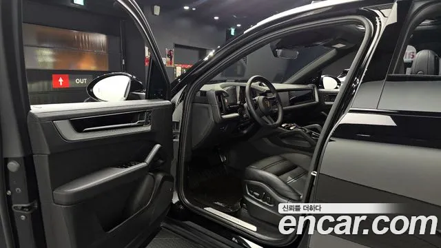 Porsche Cayenne 2024
