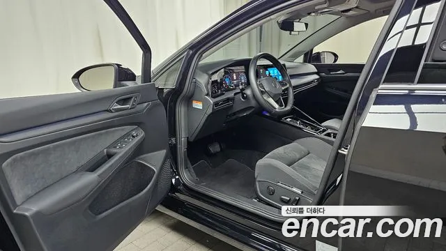Volkswagen Golf 2024