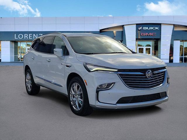Buick Enclave 2024