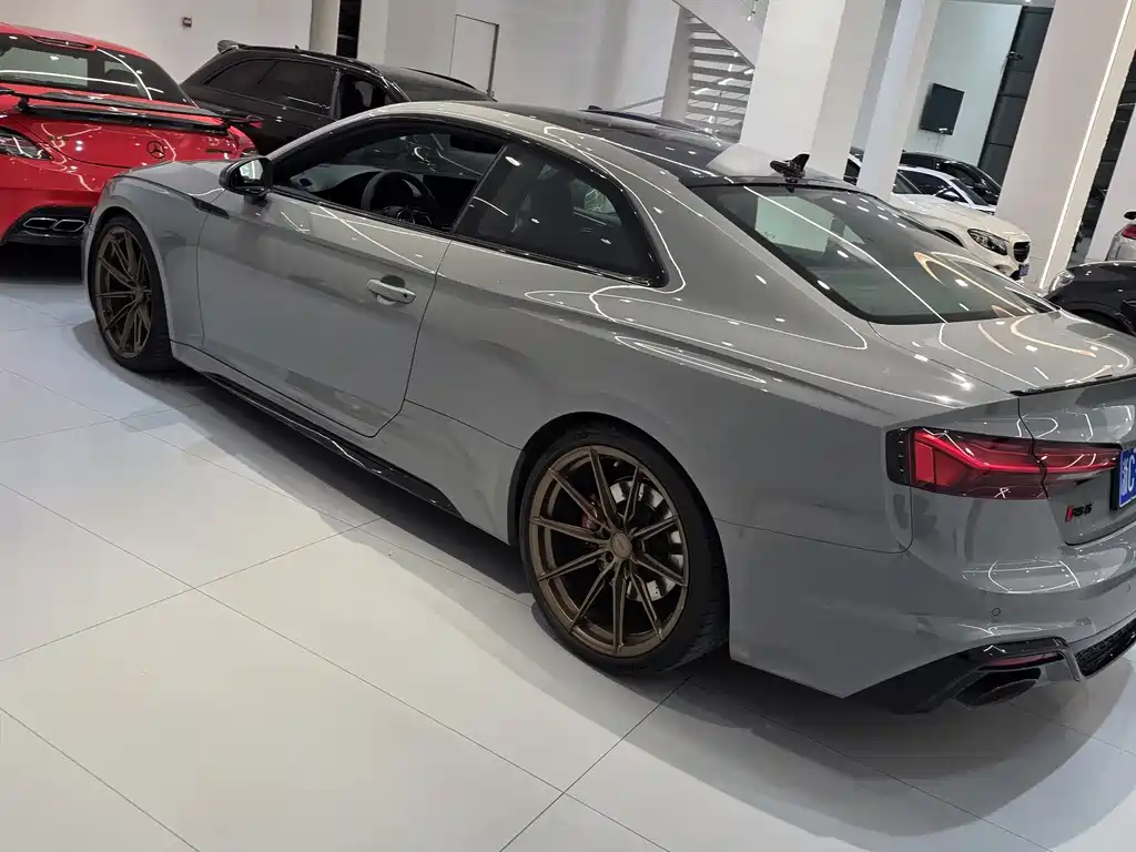 Audi RS 5 2023