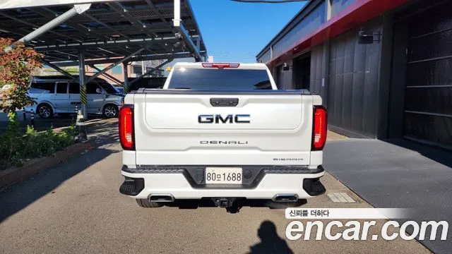 GMC Sierra 2024