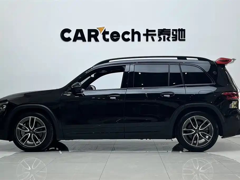 Mercedes-Benz GLB AMG 2023