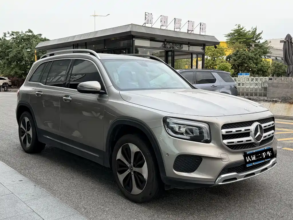 Mercedes-Benz GLB 2022