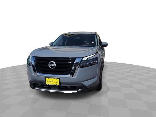 Nissan Pathfinder 2024