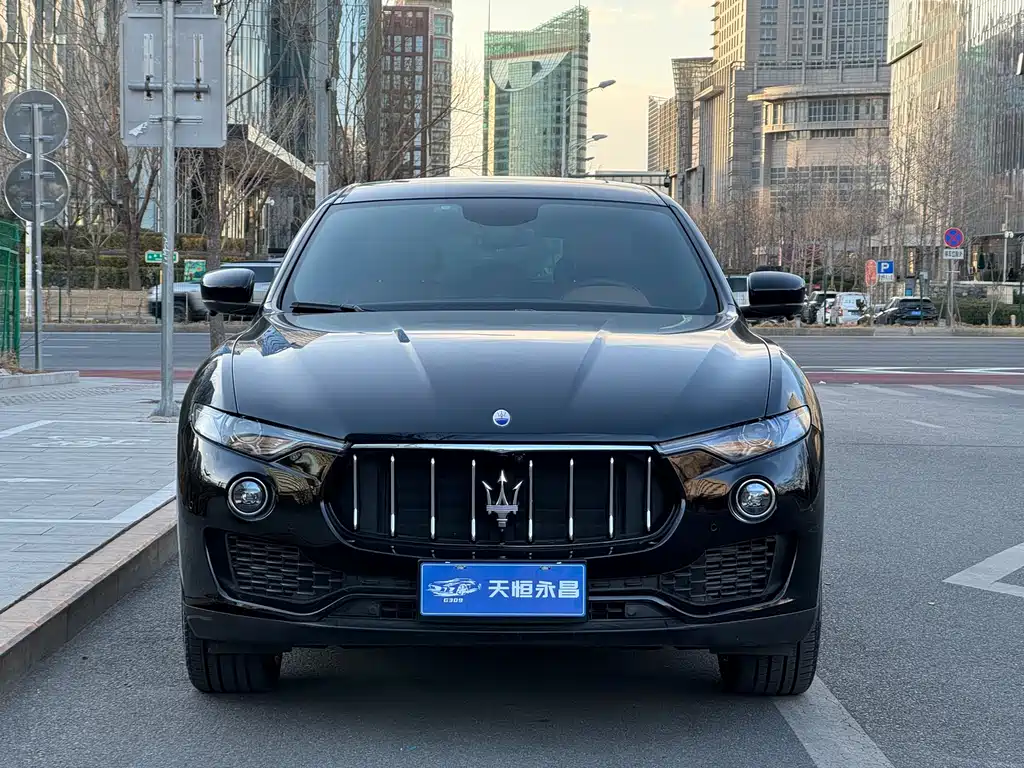 Maserati Levante 2022