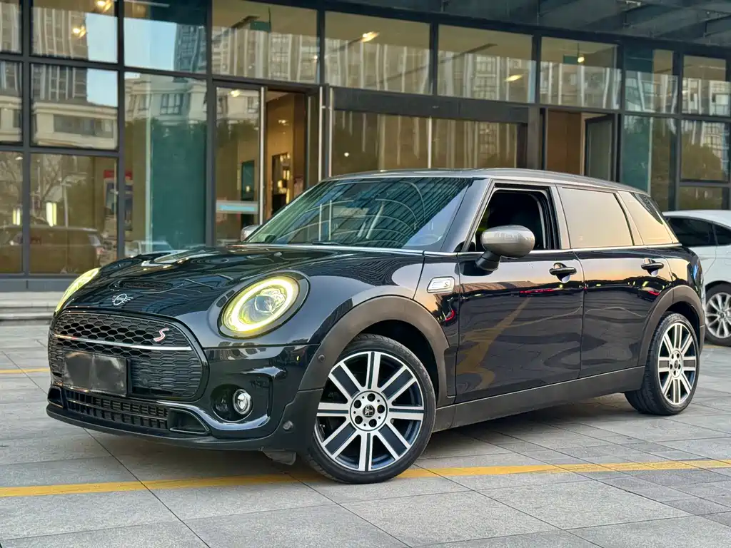 Mini Clubman 2021