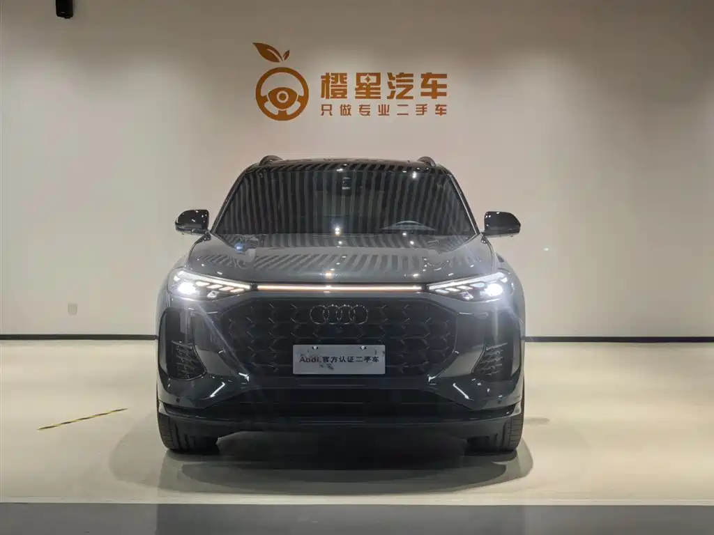 Audi Q6 2024
