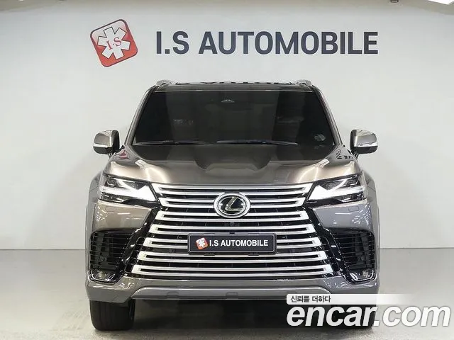 Lexus LX 2025