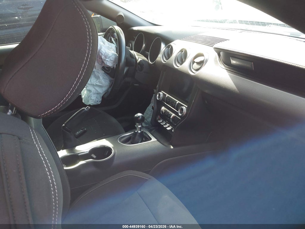 Ford Mustang 2021
