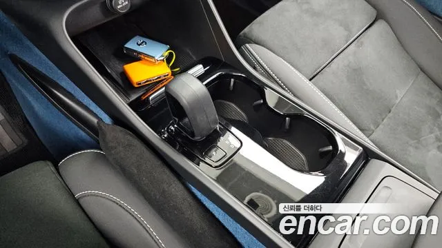 Volvo C40 2022