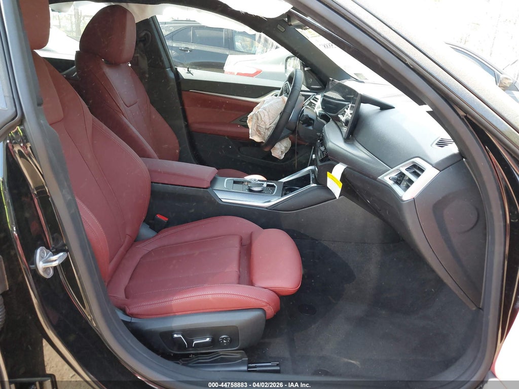 BMW i4 2025