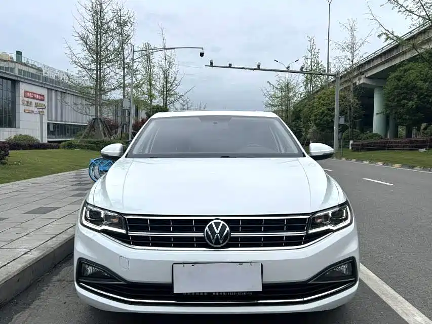 Volkswagen Bora 2021