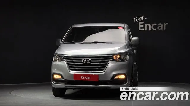 Hyundai Starex 2021