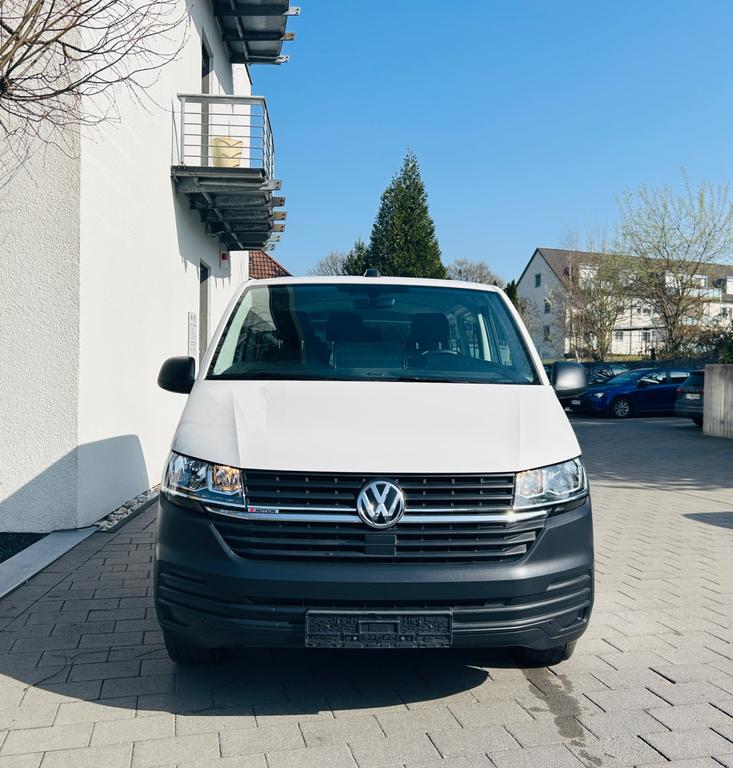 Volkswagen T6 KOMBI 2022