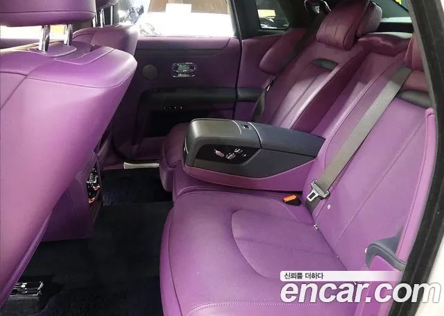 Rolls-Royce Ghost 2022