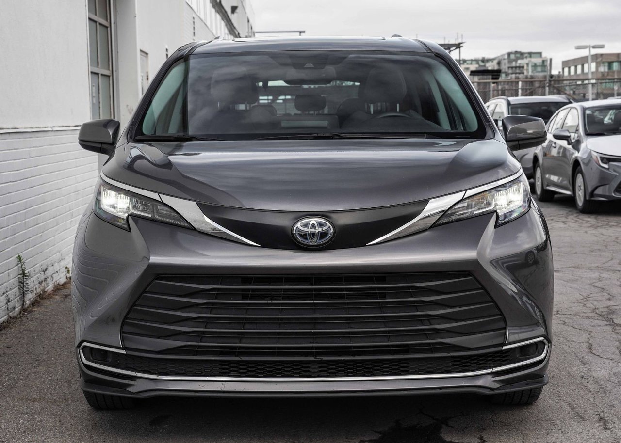 Toyota Sienna 2023
