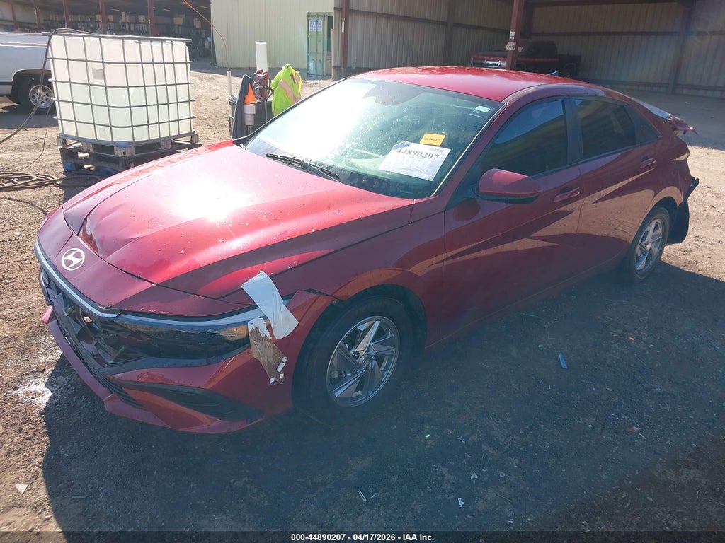 Hyundai Elantra 2024