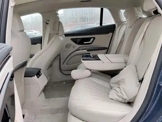 Mercedes-Benz EQS 2024