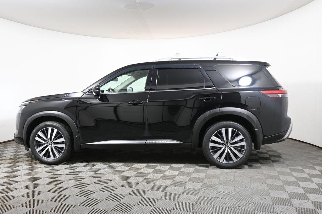Nissan Pathfinder 2022