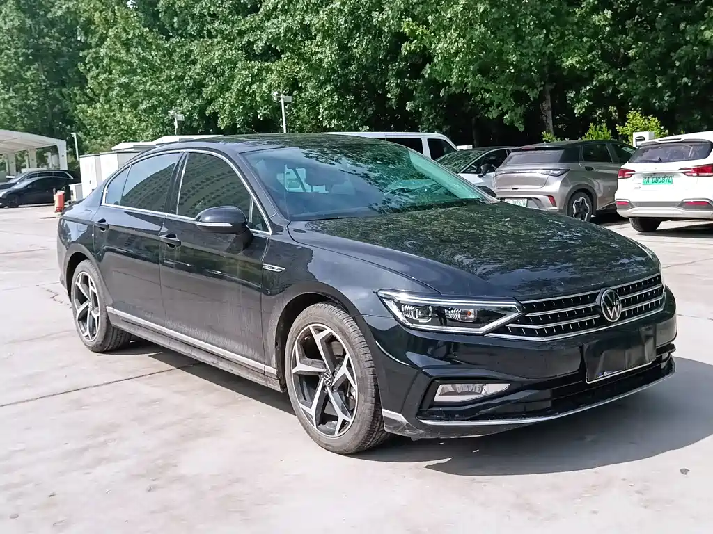 Volkswagen Magotan 2022