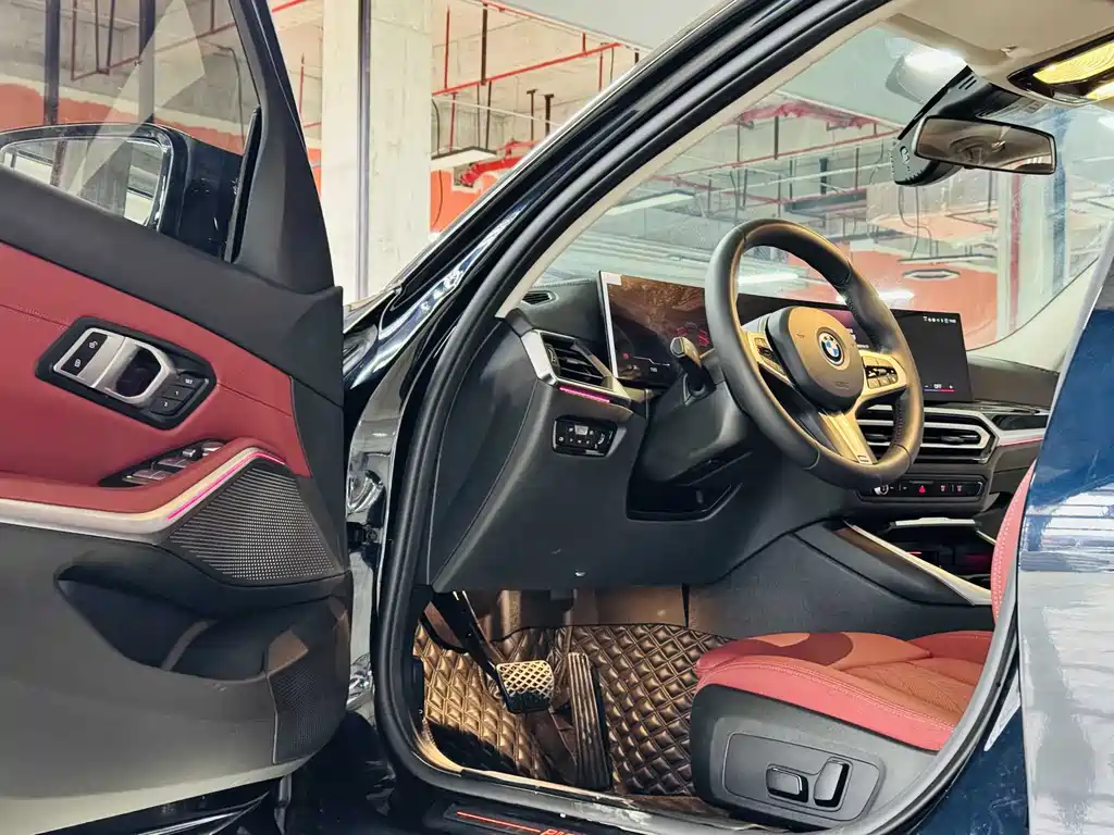 BMW i3 2024