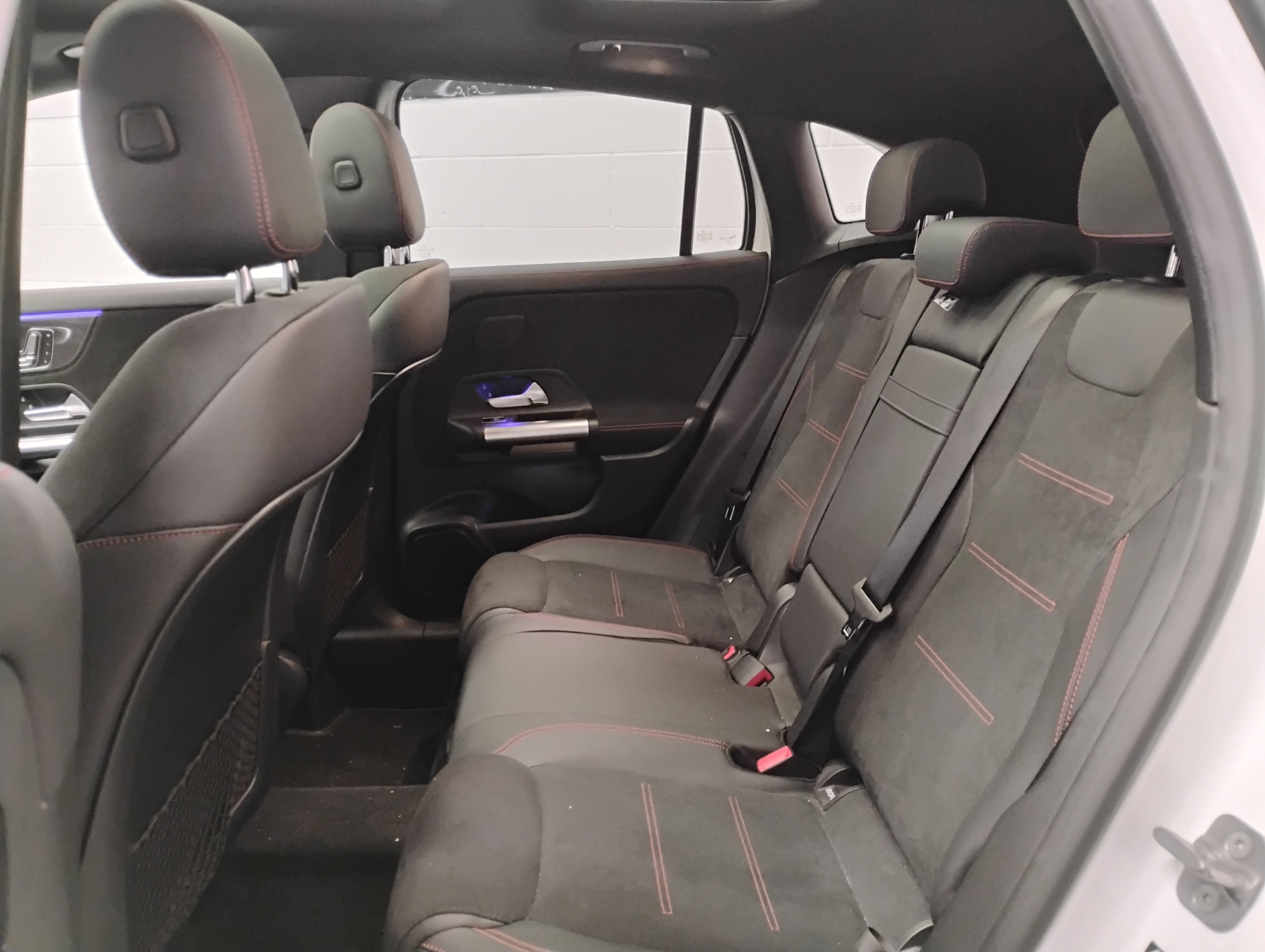 Mercedes-Benz GLA 2025