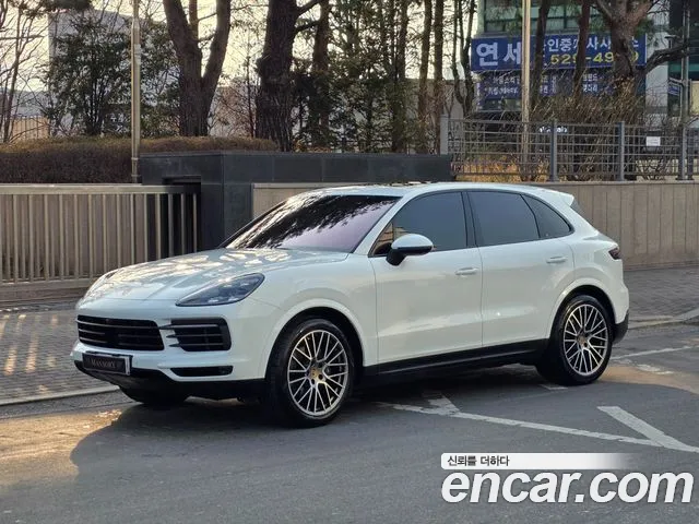 Porsche Cayenne 2022